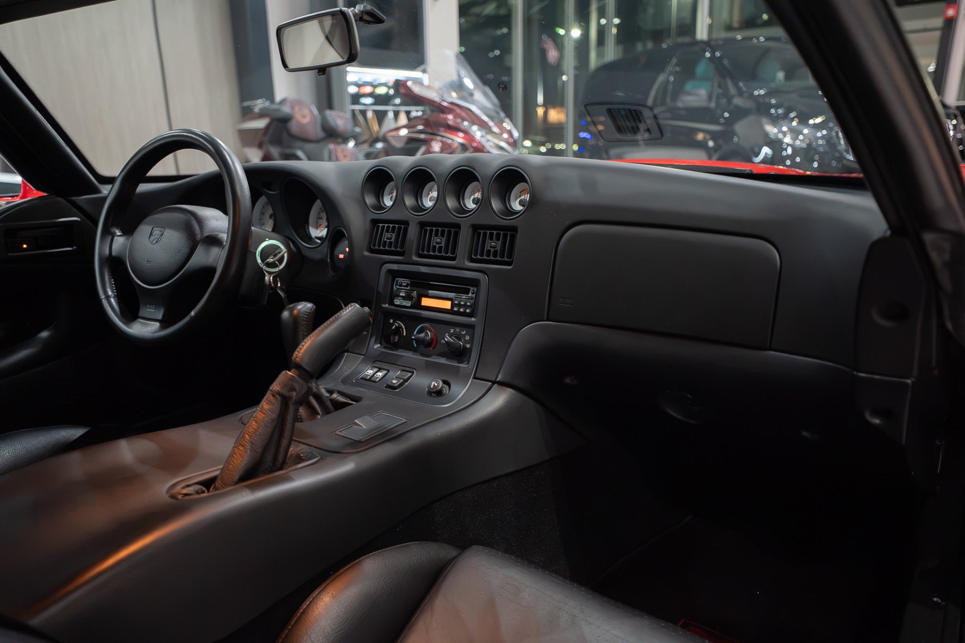 Used 1997 Dodge Viper GTS RWD image 22