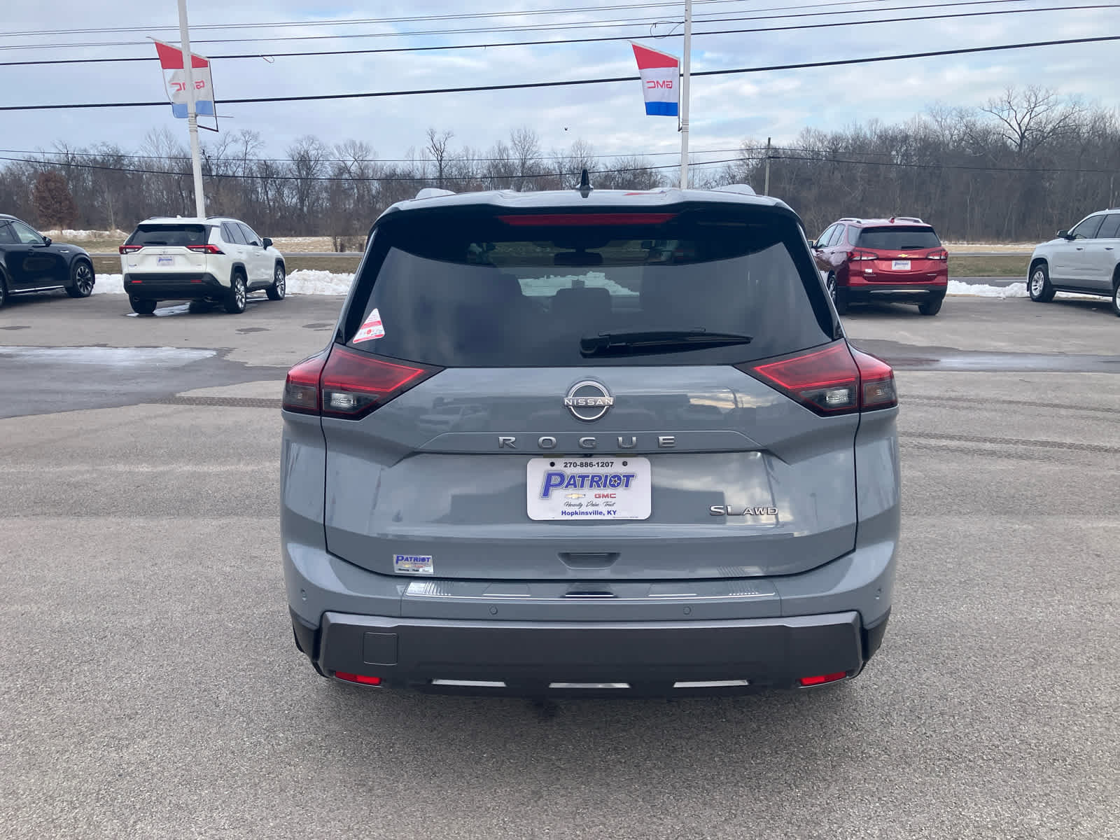 Used 2024 Nissan Rogue SL image 6