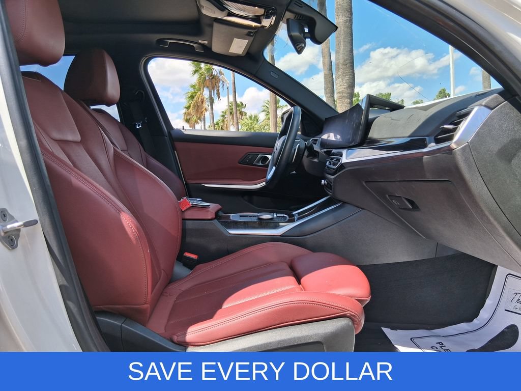 Used 2024 BMW 330i Sedan w/ Premium Package RWD image 15