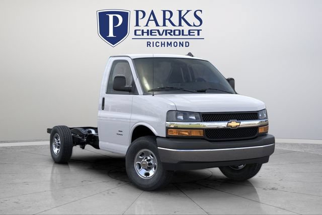 New 2025 Chevrolet Express 3500 w/ Power Convenience Package RWD image 1