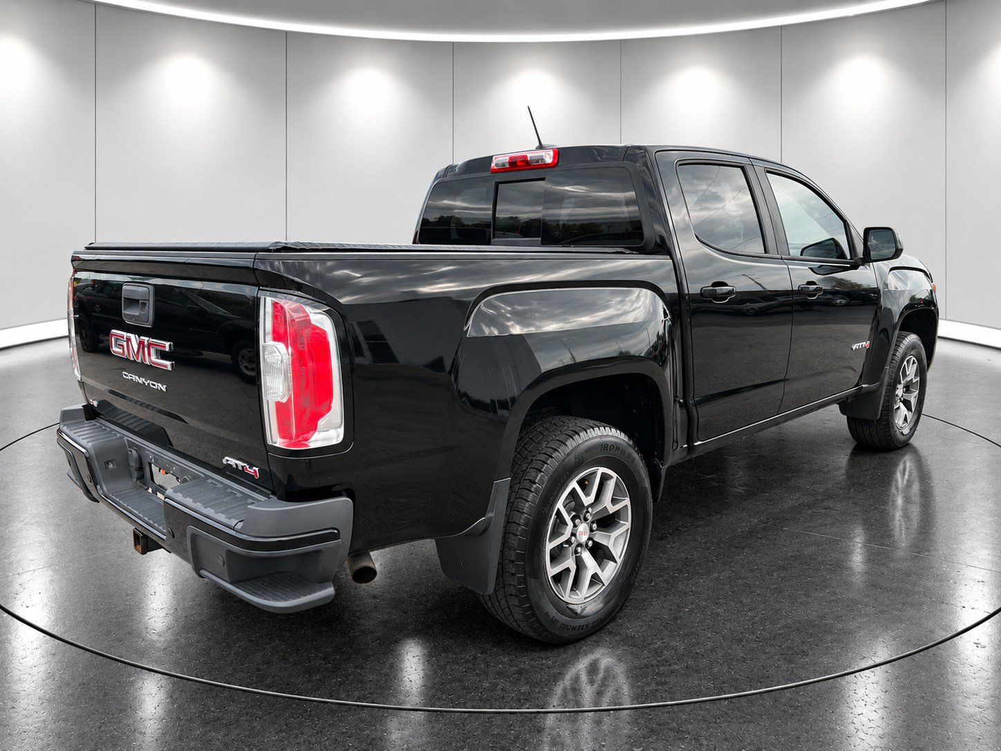 Used 2021 GMC Canyon AT4 AWD/4WD image 5