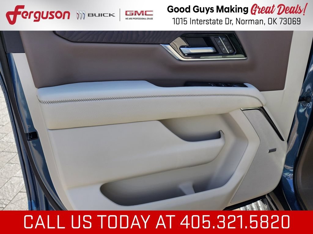 New 2026 GMC Yukon XL Denali w/ Sun & Power Step Package AWD/4WD image 12