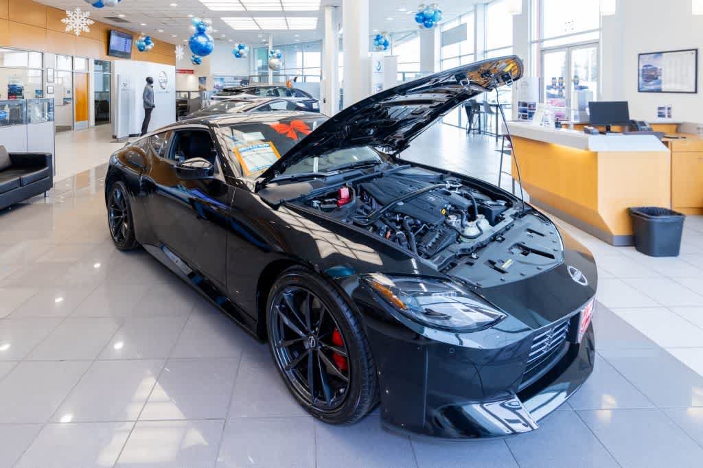 Used 2020 Jaguar F-TYPE Convertible RWD image 40