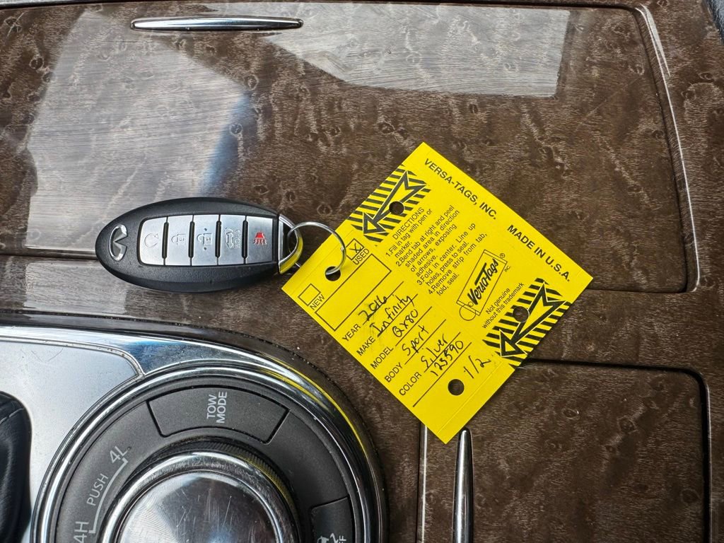 Used 2016 INFINITI QX80 4WD w/ Driver's Assistance Package image 12