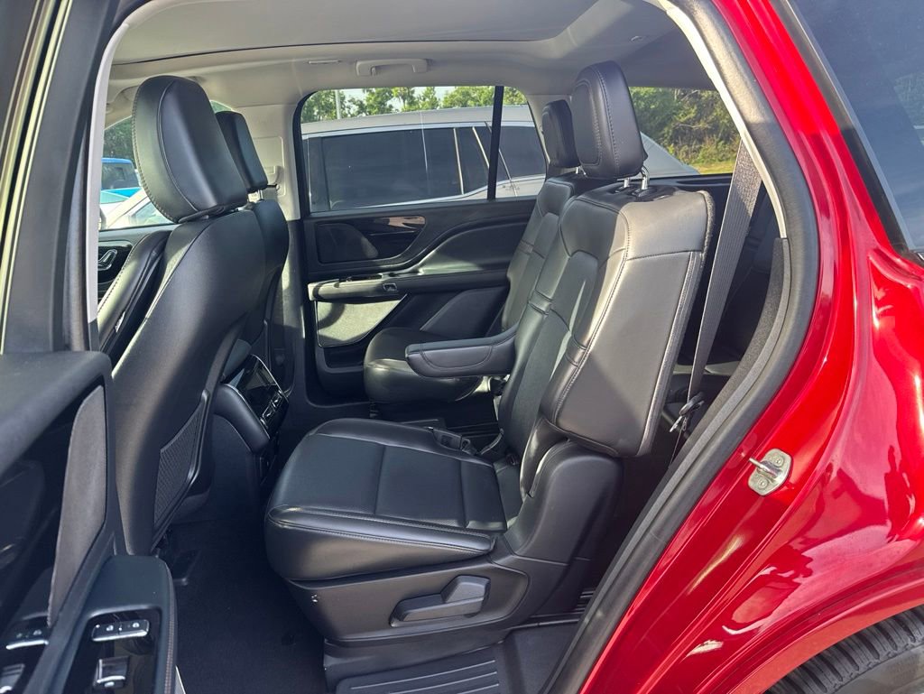 Certified 2025 Lincoln Aviator 2WD w/ Jet Appearance Package image 5