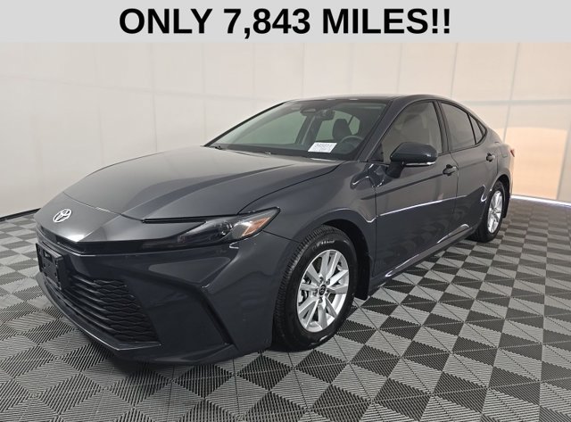 Used 2025 Toyota Camry LE FWD image 2