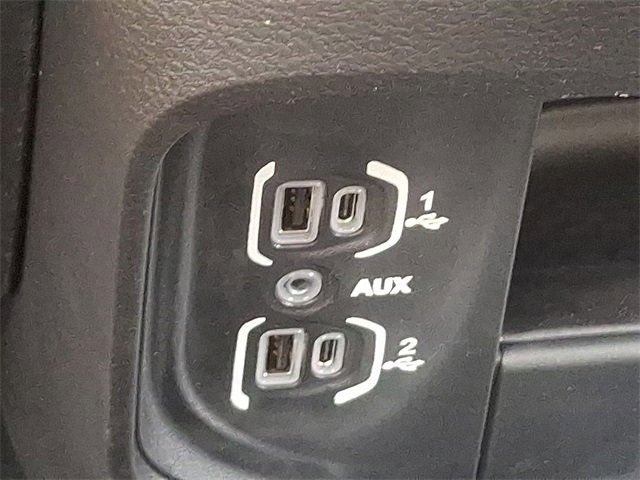 Used 2023 RAM 3500 Tradesman w/ Chrome Appearance Group image 28