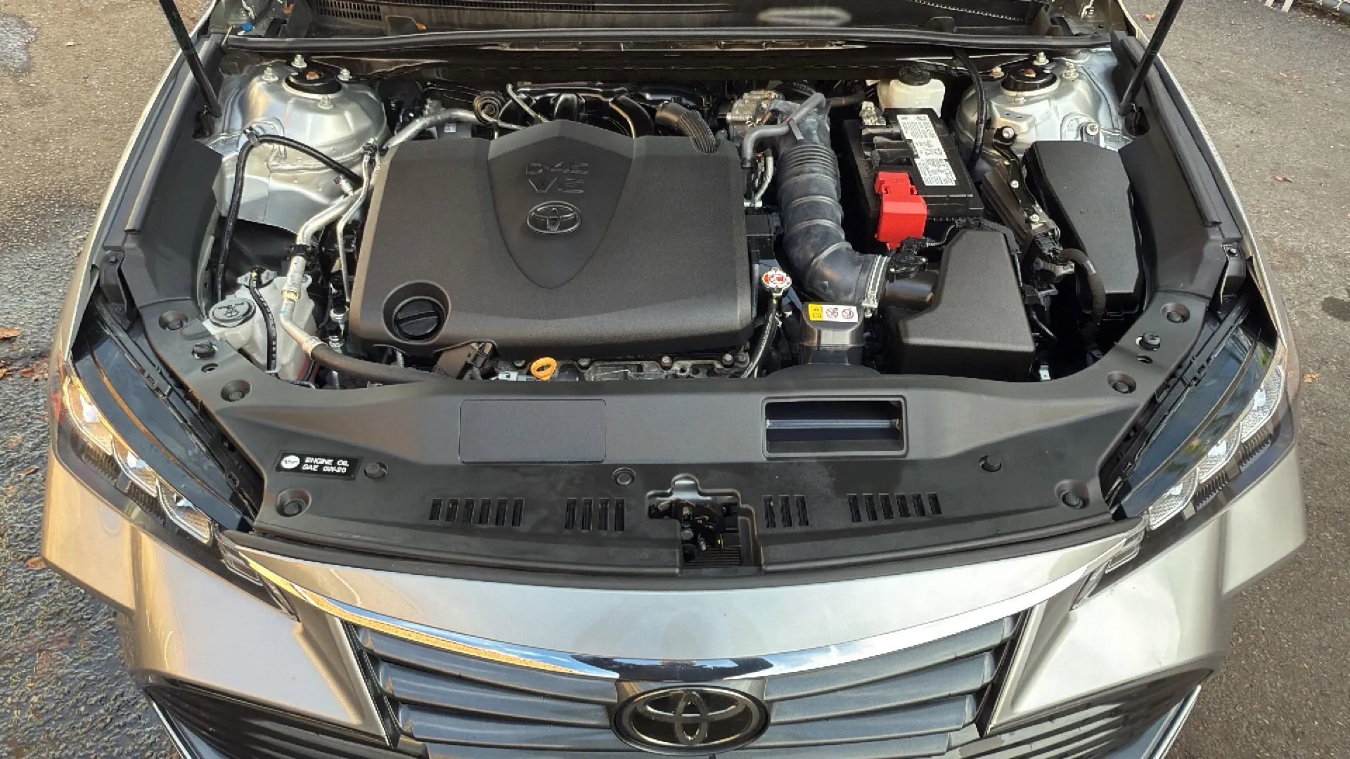 Used 2022 Toyota Avalon XLE FWD image 24