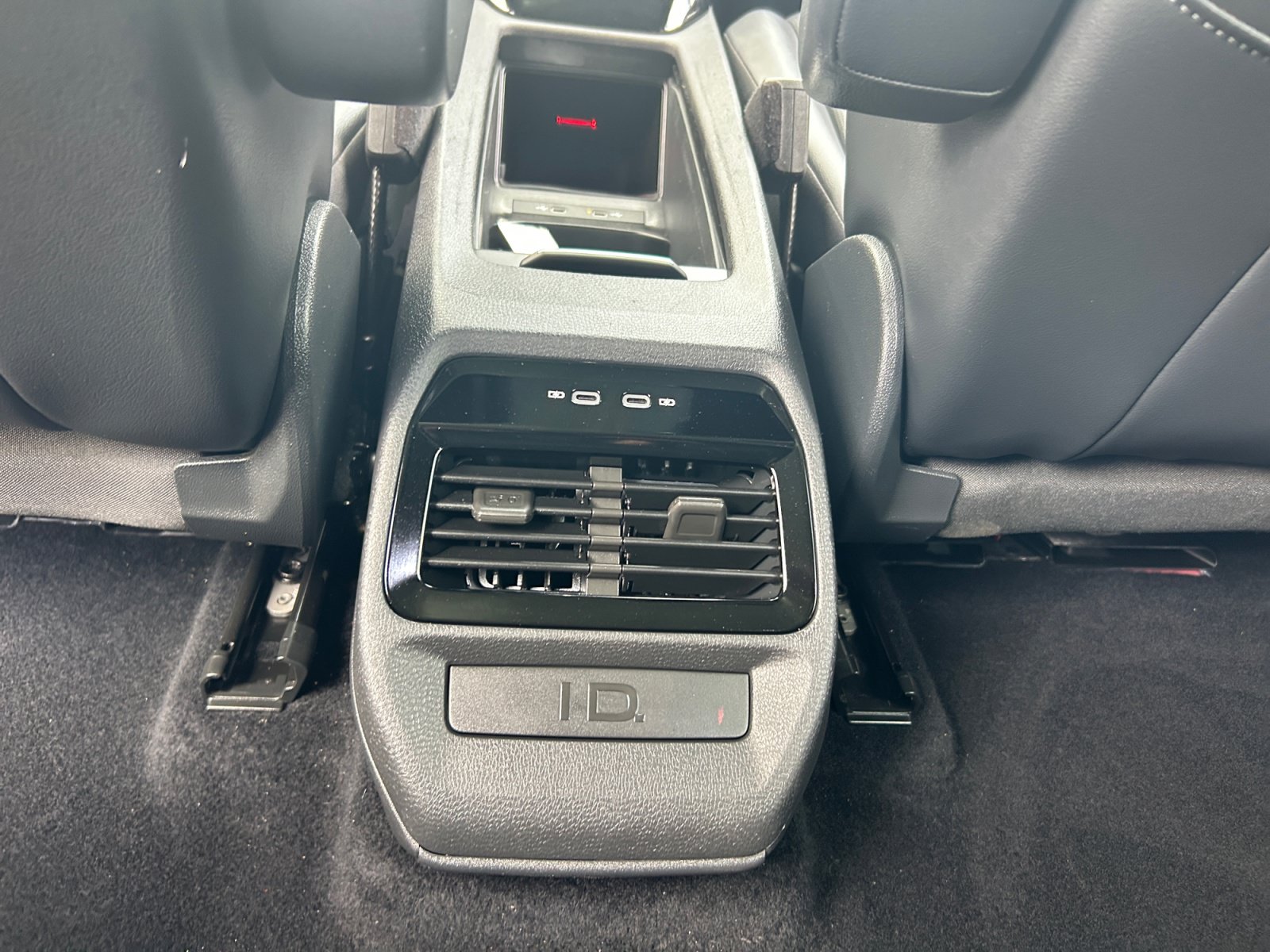 Certified 2022 Volkswagen ID.4 Pro S RWD image 30