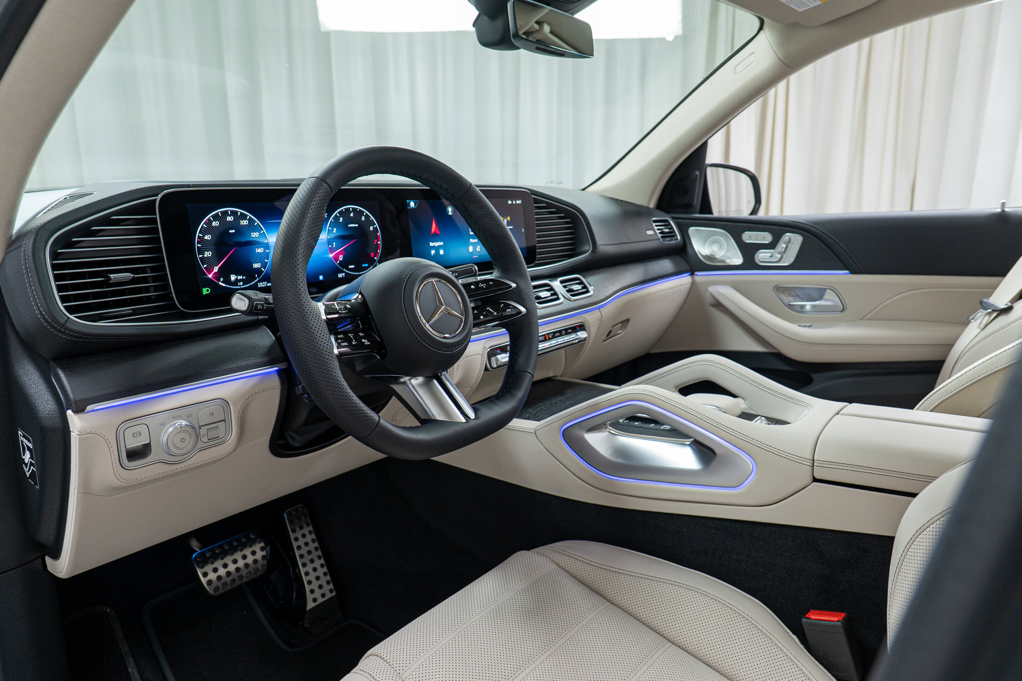 New 2026 Mercedes-Benz GLS 450 4MATIC image 12