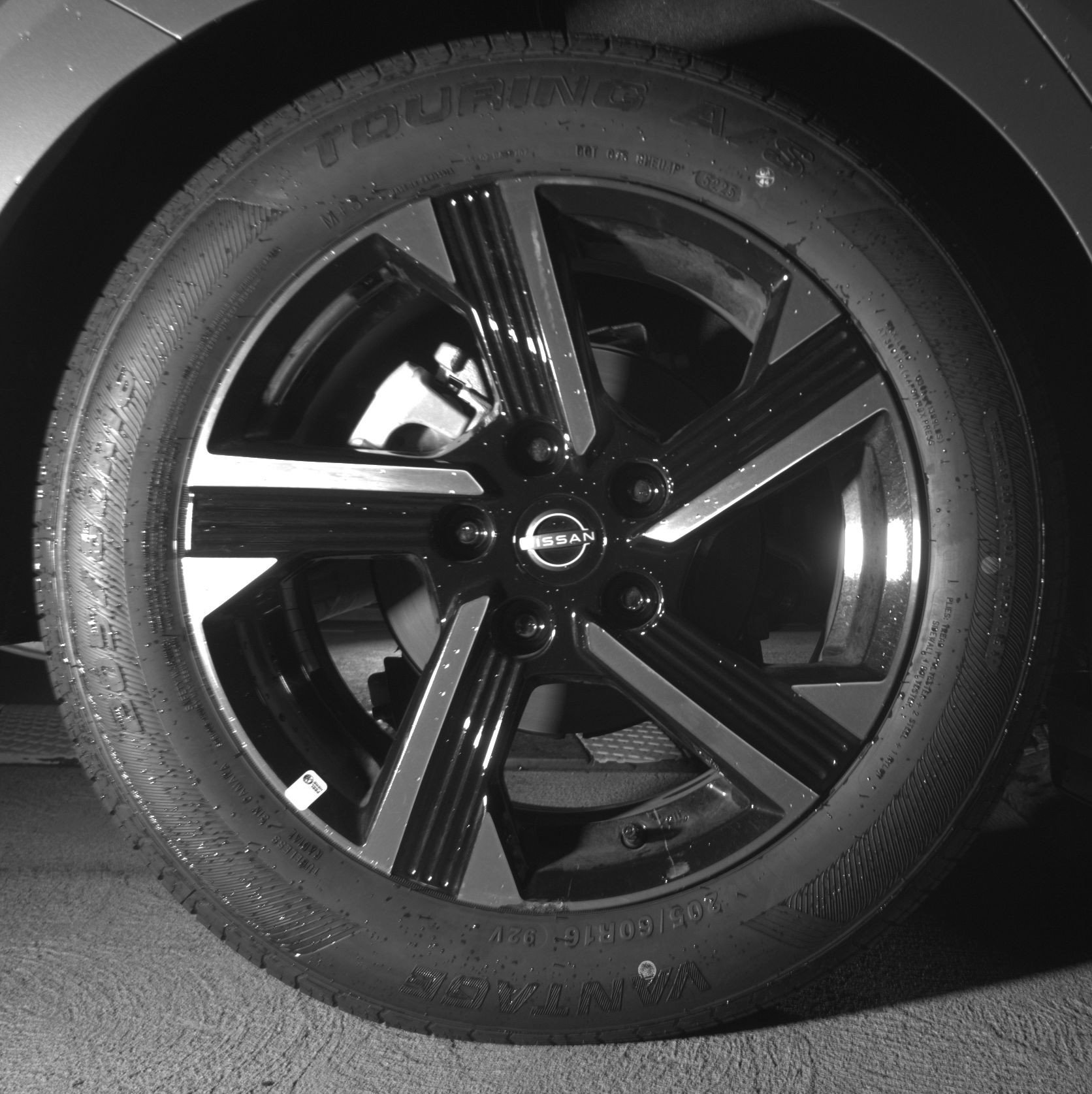 Used 2025 Nissan Sentra SV image 15