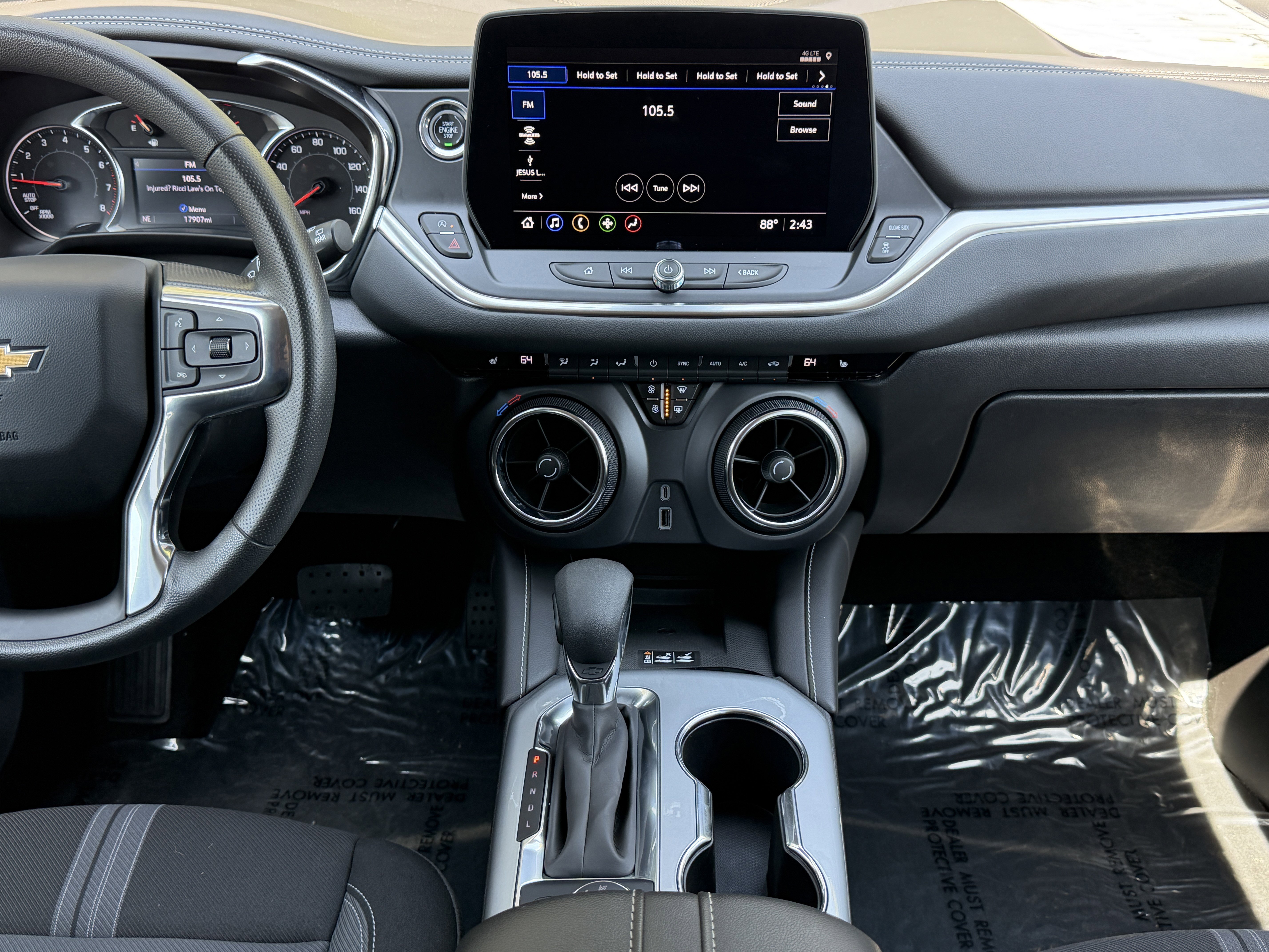Used 2024 Chevrolet Blazer LT w/ Convenience Package FWD image 21