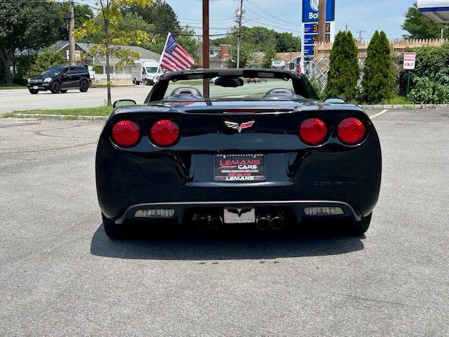 Used 2007 Chevrolet Corvette Convertible w/ Preferred Equipment Group RWD image 8