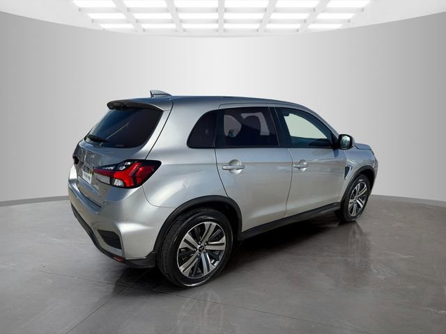 Used 2022 Mitsubishi Outlander Sport SE image 8