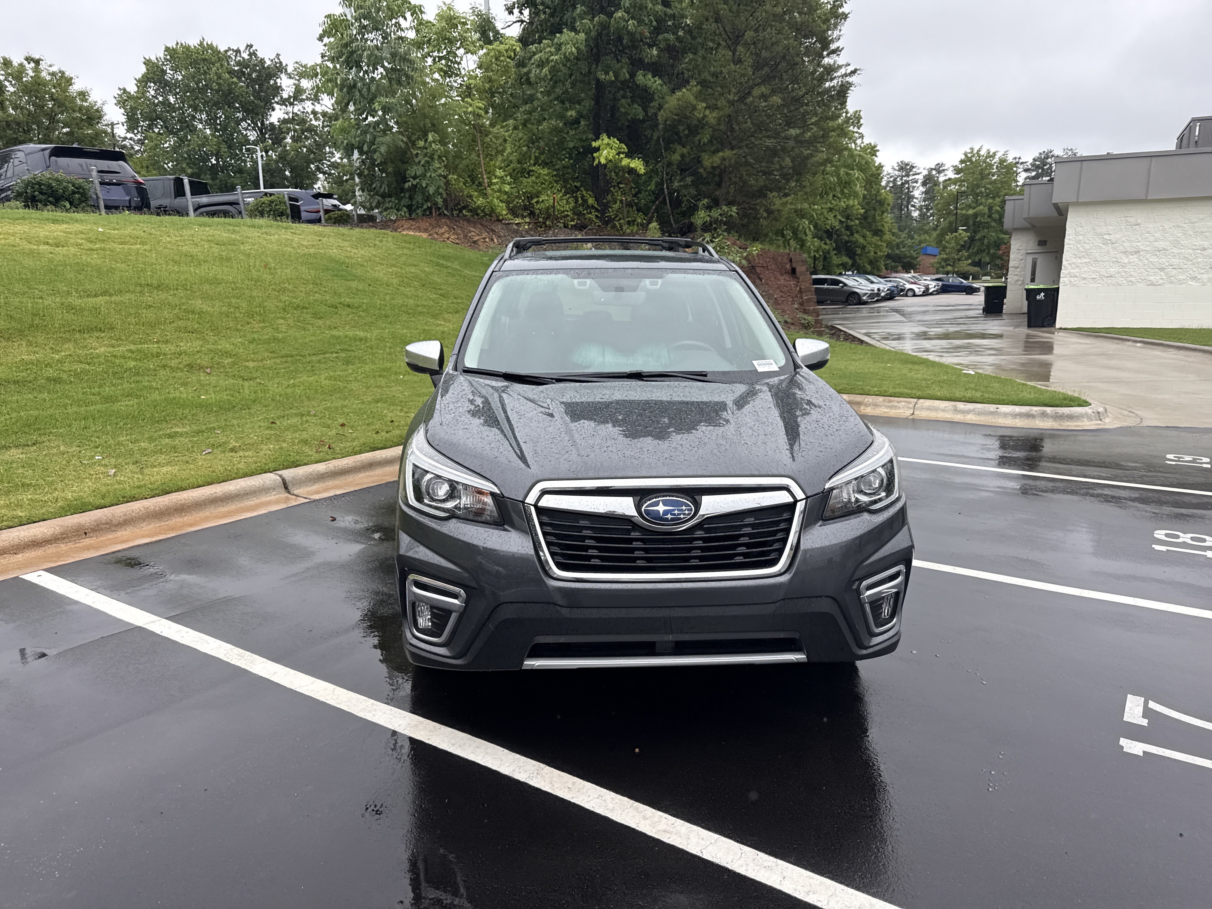 Used 2020 Subaru Forester Touring w/ Popular Package #2 AWD/4WD image 3