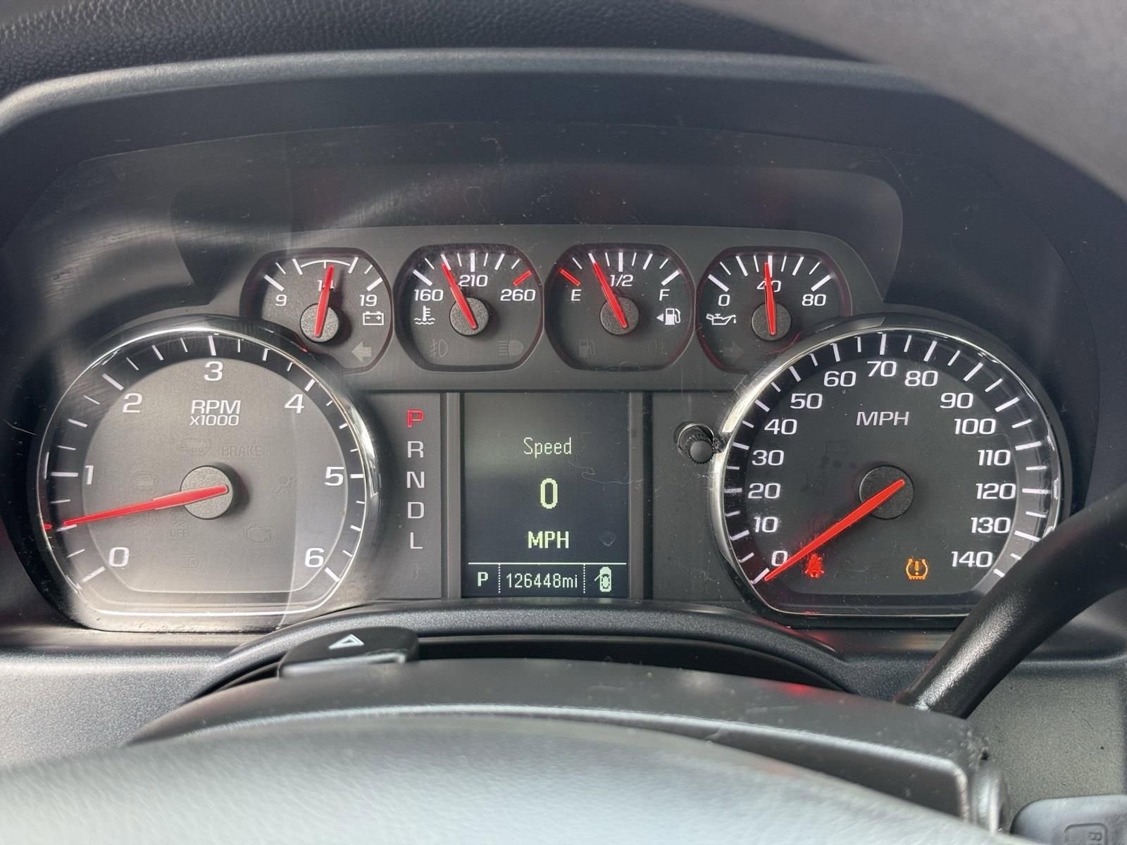 Used 2018 Chevrolet Silverado 1500 Custom w/ Custom Convenience Package RWD image 33