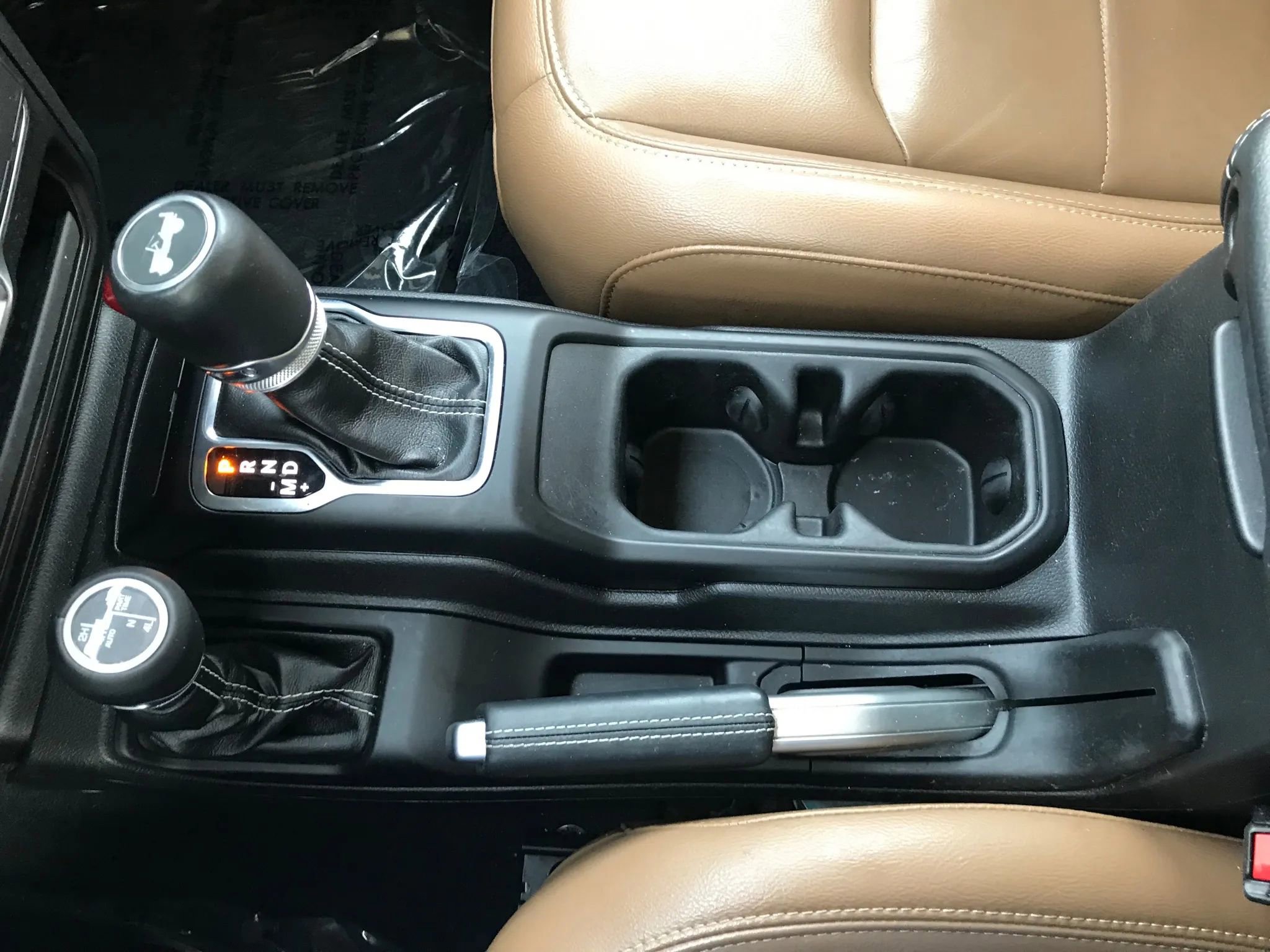 Used 2023 Jeep Wrangler Unlimited Sahara w/ Cold Weather Group image 30