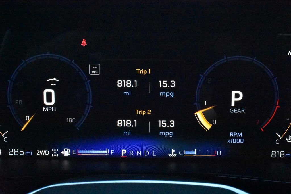 Certified 2026 Chevrolet Colorado ZR2 w/ Technology Package AWD/4WD image 18