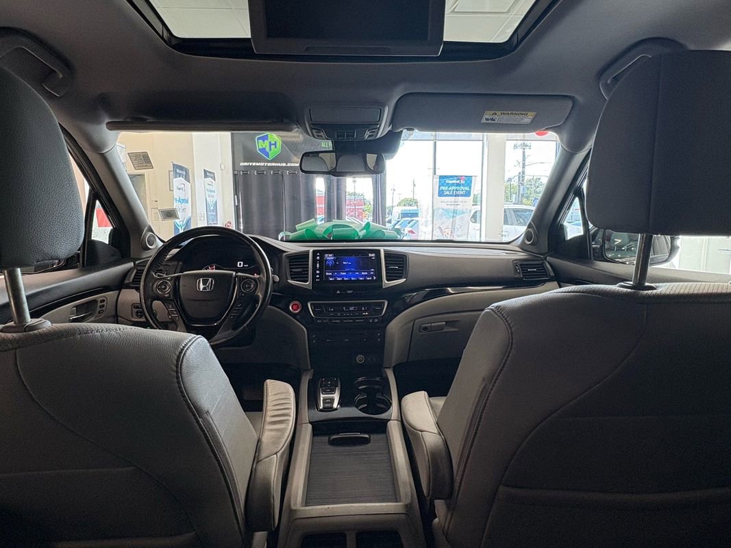 Used 2017 Honda Pilot Elite image 15