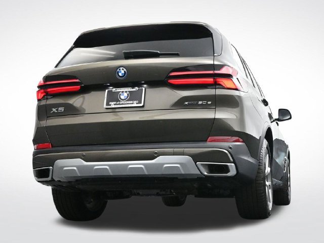 New 2026 BMW X5 xDrive50e w/ Climate Comfort Package AWD/4WD image 33