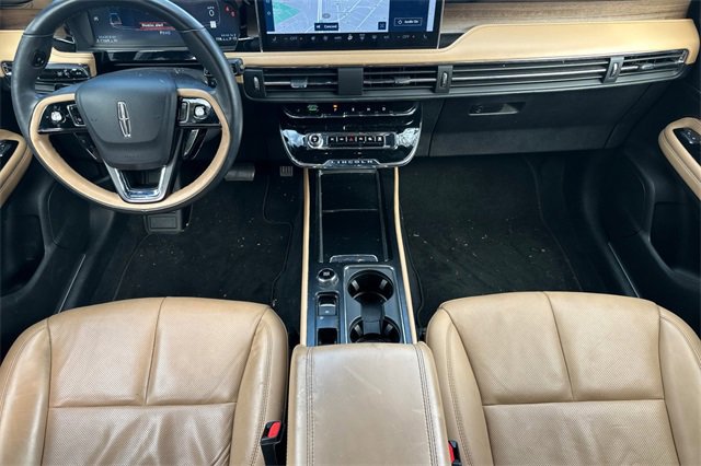 Used 2023 Lincoln Corsair Reserve w/ Equipment Group 201A image 13