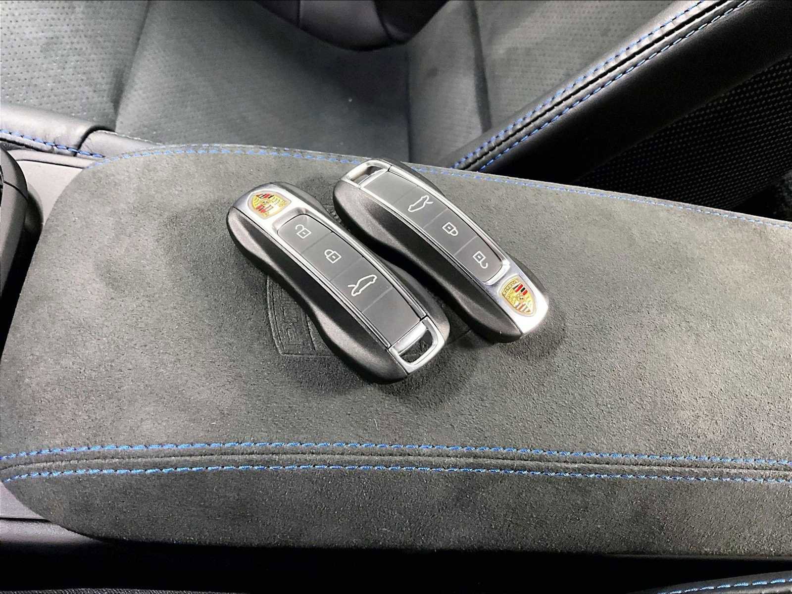 Used 2026 Porsche 911 GT3 image 37