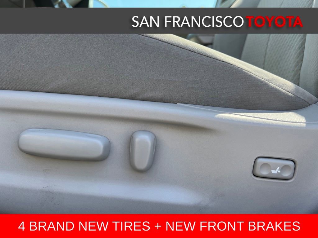 Used 2007 Toyota Camry LE FWD image 11