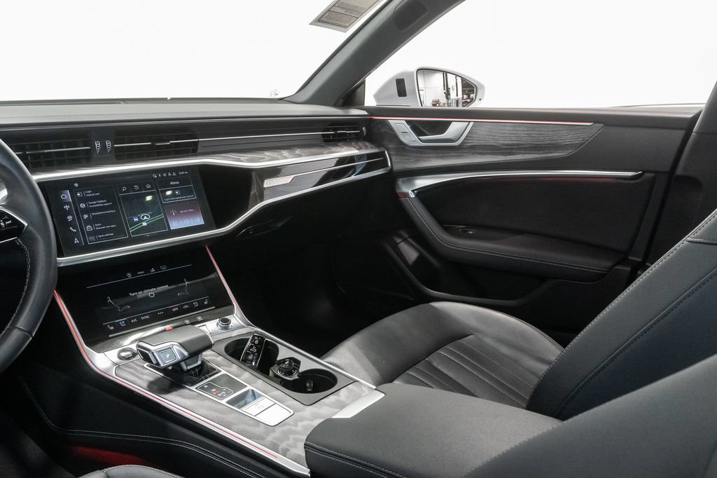 Used 2025 Audi A7 3.0T Premium Plus AWD/4WD image 11
