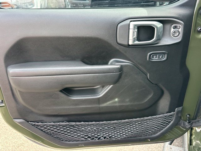 Used 2024 Jeep Wrangler Unlimited AWD/4WD image 28