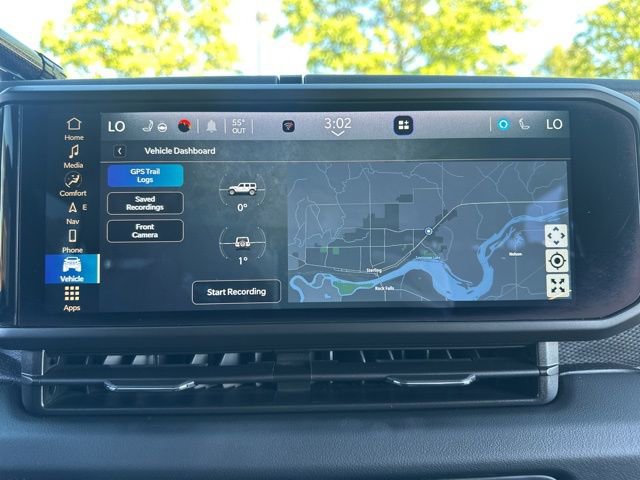 Used 2024 Jeep Wrangler Unlimited Rubicon w/ Technology Group image 43