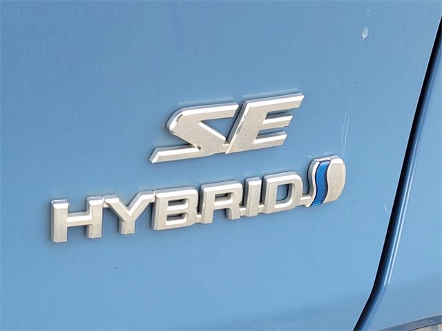 Used 2022 Toyota RAV4 SE image 14