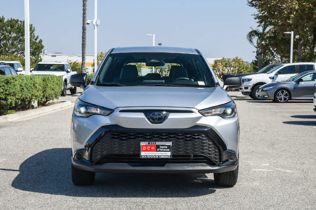 Certified 2024 Toyota Corolla Cross AWD Hybrid image 2