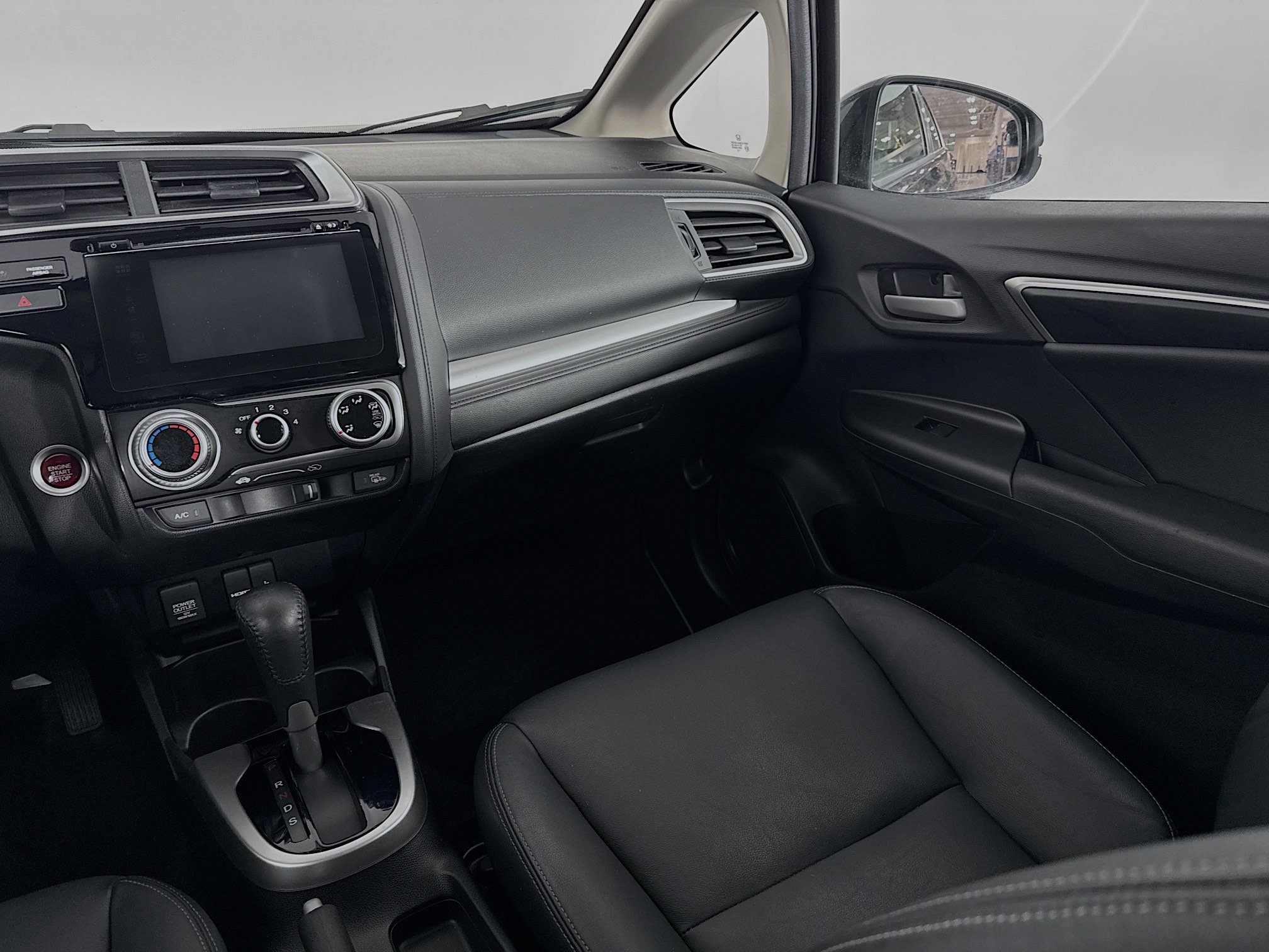 Used 2016 Honda Fit EX-L image 24