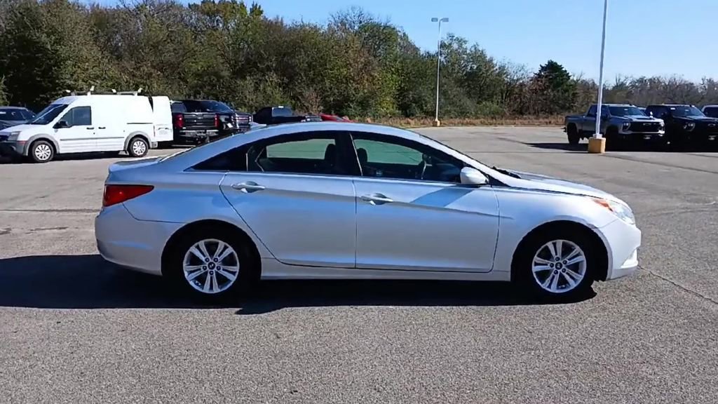 Used 2013 Hyundai Sonata GLS w/ Popular Equipment Pkg image 9