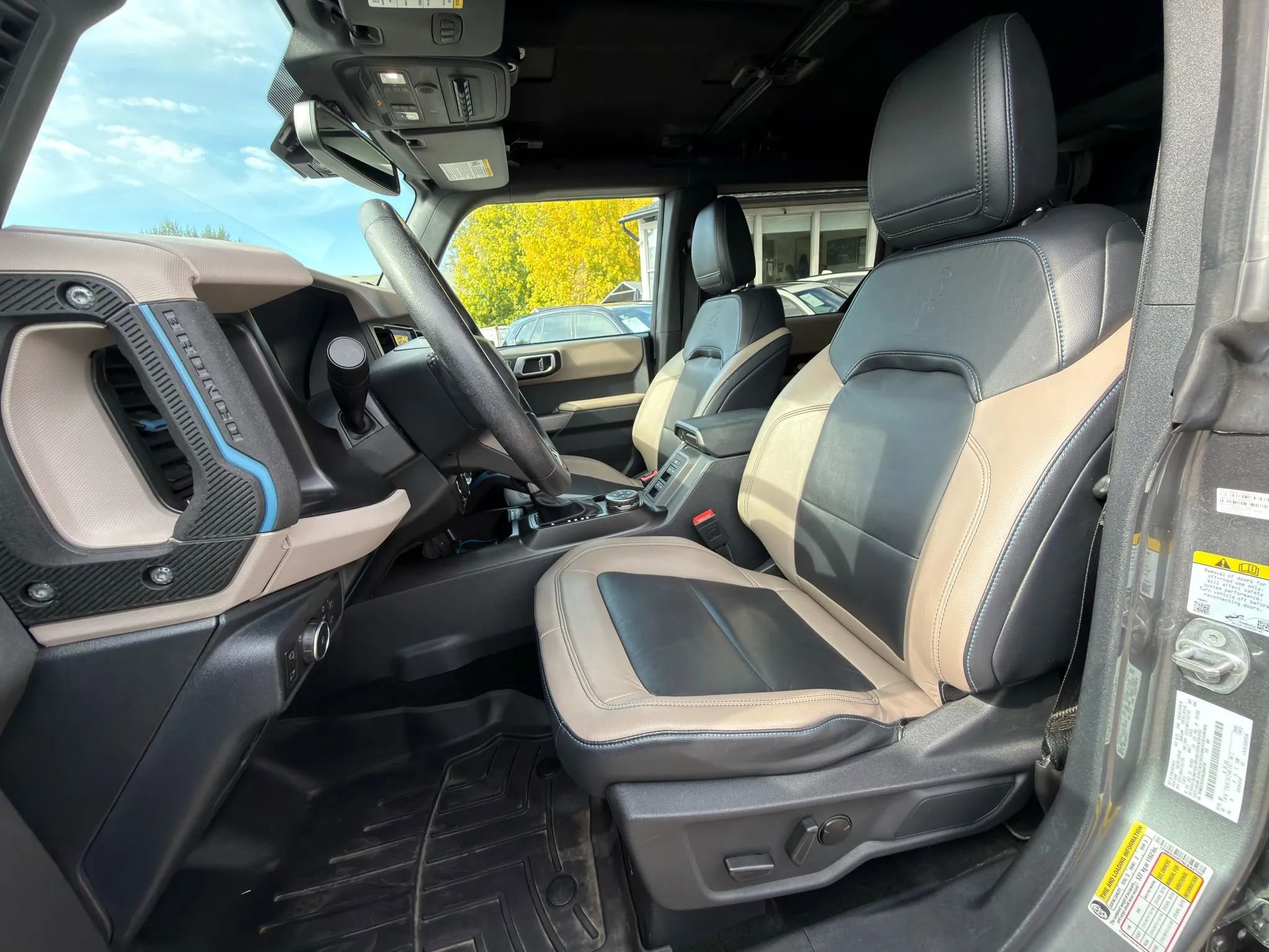 Used 2022 Ford Bronco Wildtrak image 36