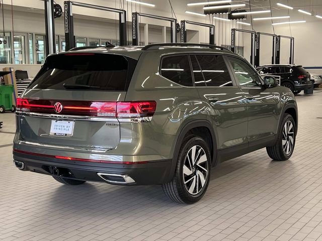 New 2026 Volkswagen Atlas SE FWD image 8
