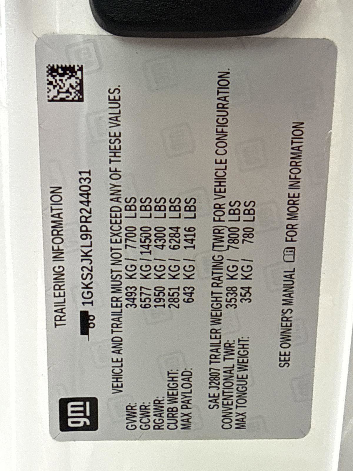 Used 2023 GMC Yukon XL Denali w/ Denali Reserve Package image 11