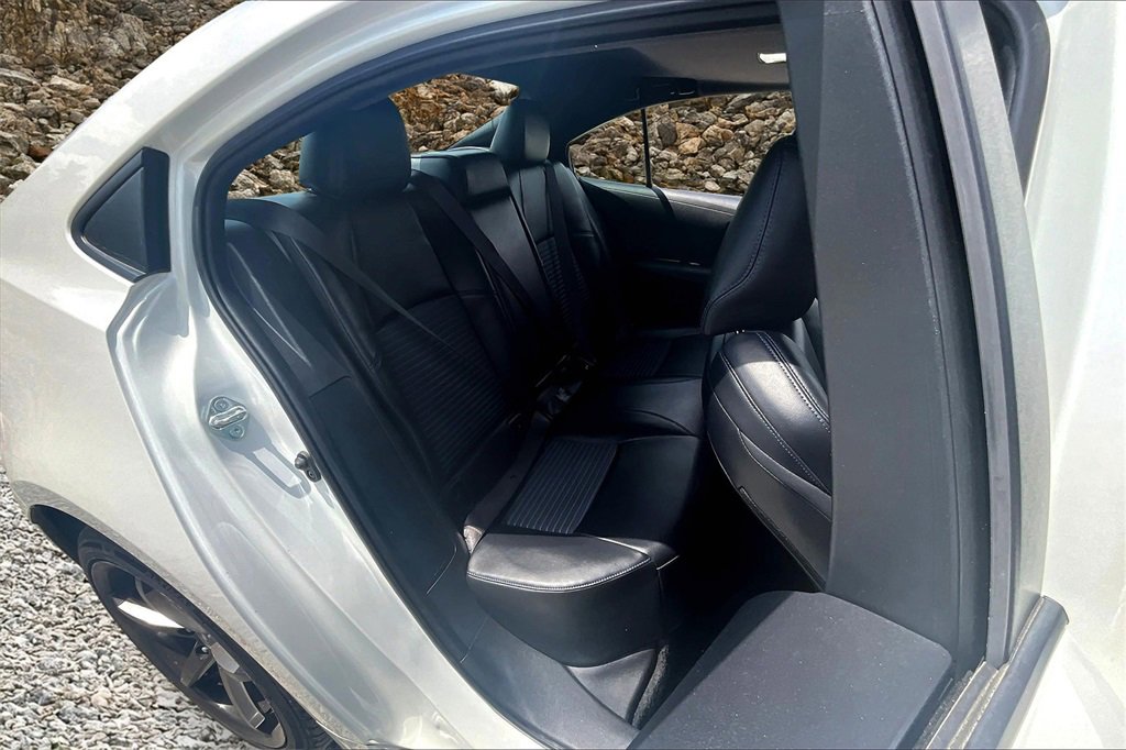 Used 2021 Toyota Corolla XSE image 26