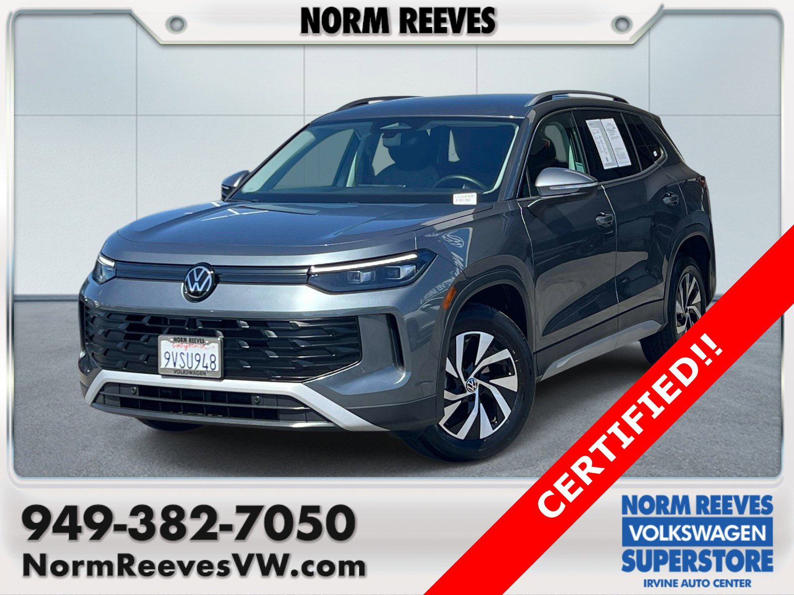 Certified 2025 Volkswagen Tiguan S FWD image 1