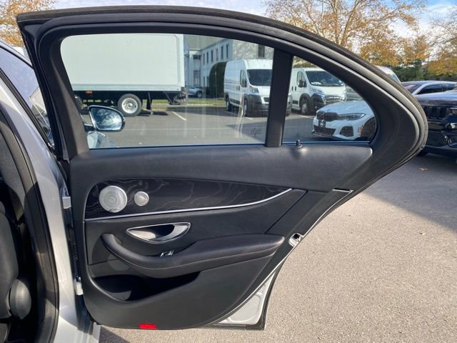 Used 2019 Mercedes-Benz E 300 4MATIC image 28