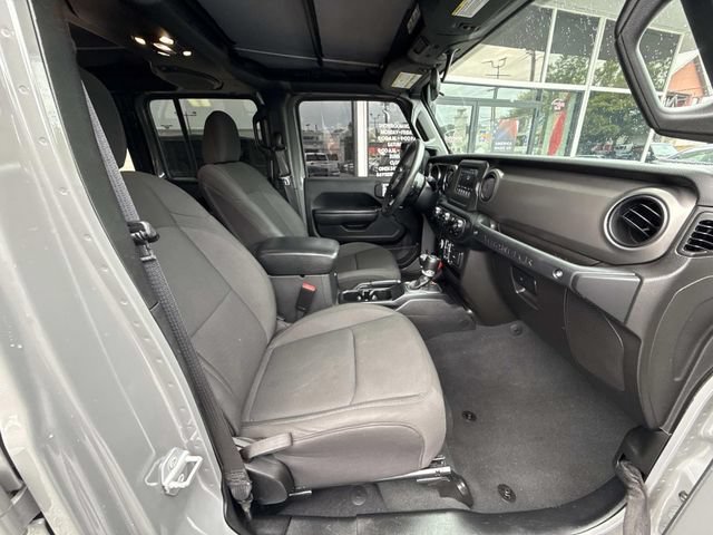 Used 2022 Jeep Wrangler Unlimited Sport AWD/4WD image 38