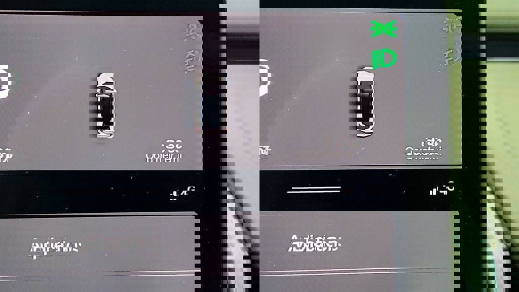 Used 2025 Volvo EX30 Ultra image 17