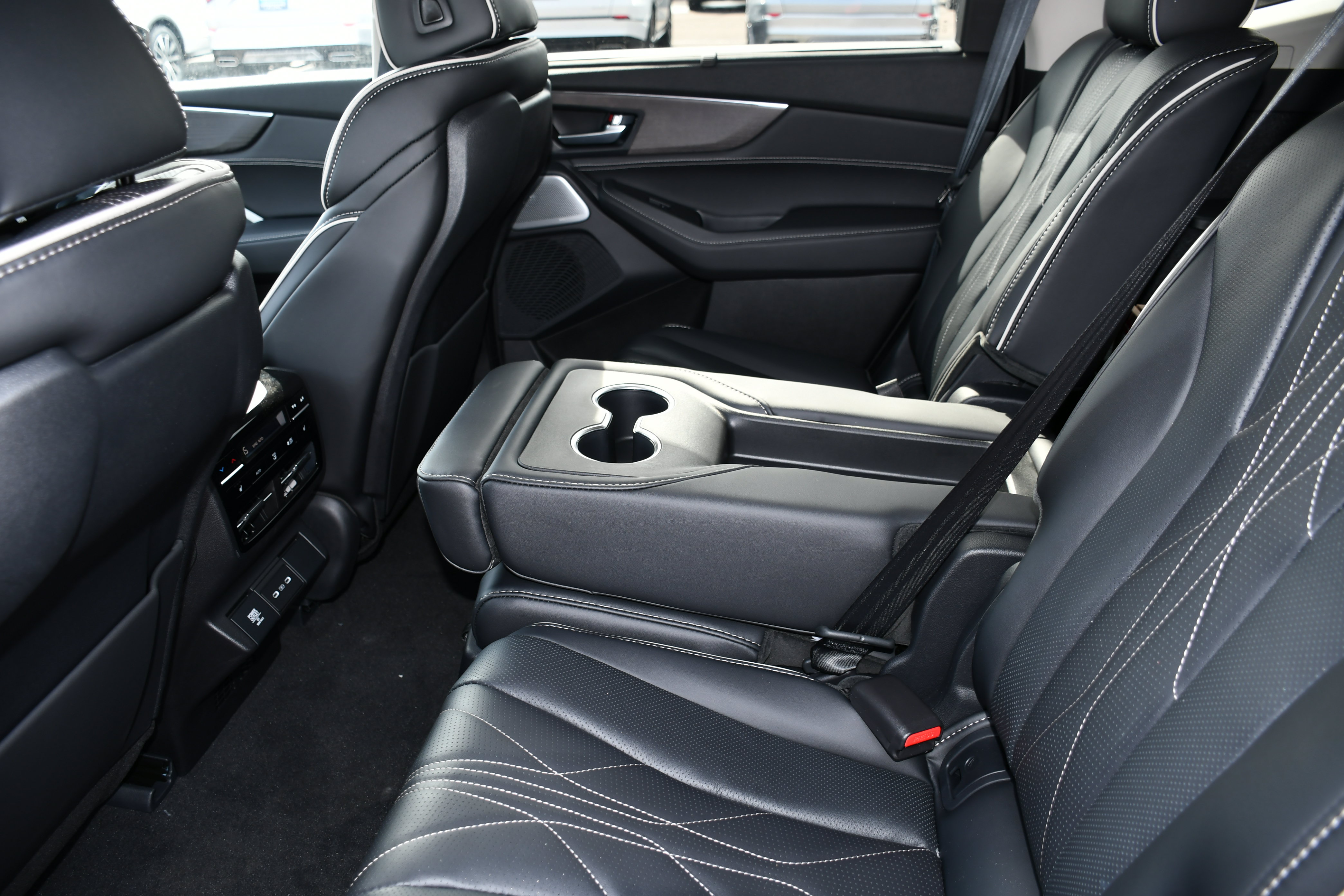 New 2026 Acura MDX SH-AWD w/ Advance Package image 12