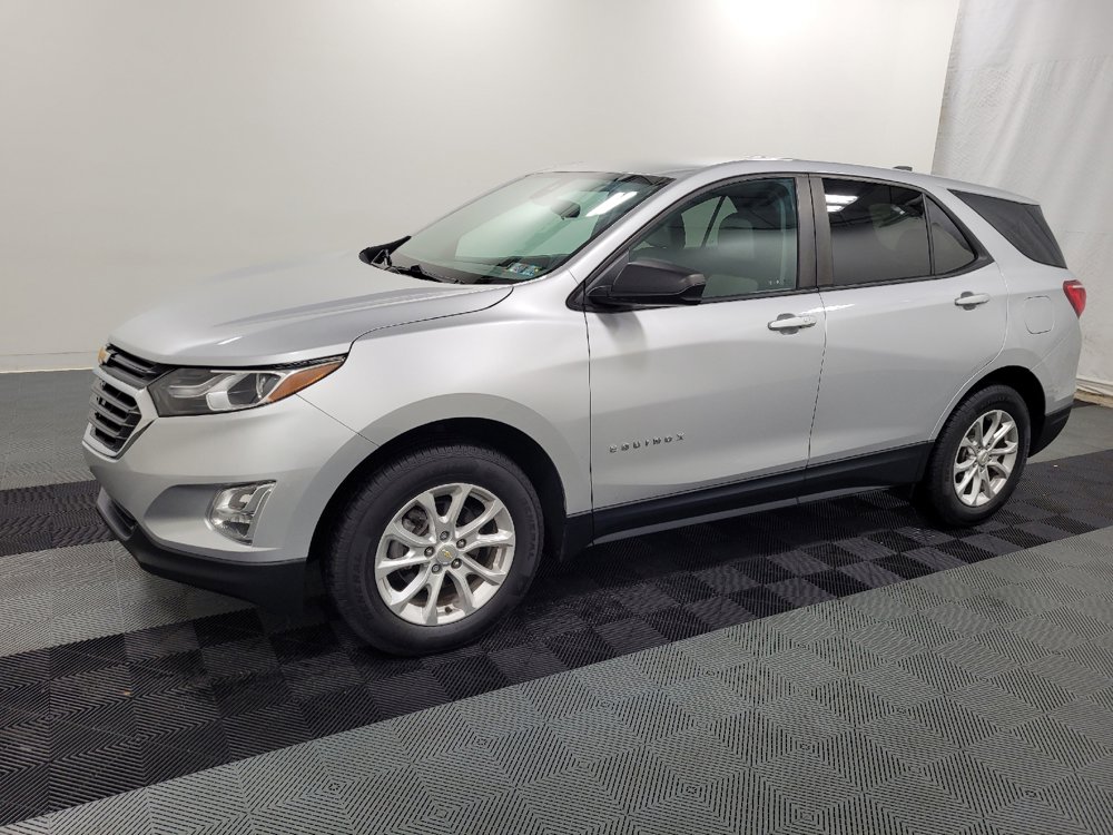 Used 2020 Chevrolet Equinox LS w/ LPO, Cargo Package AWD/4WD image 2
