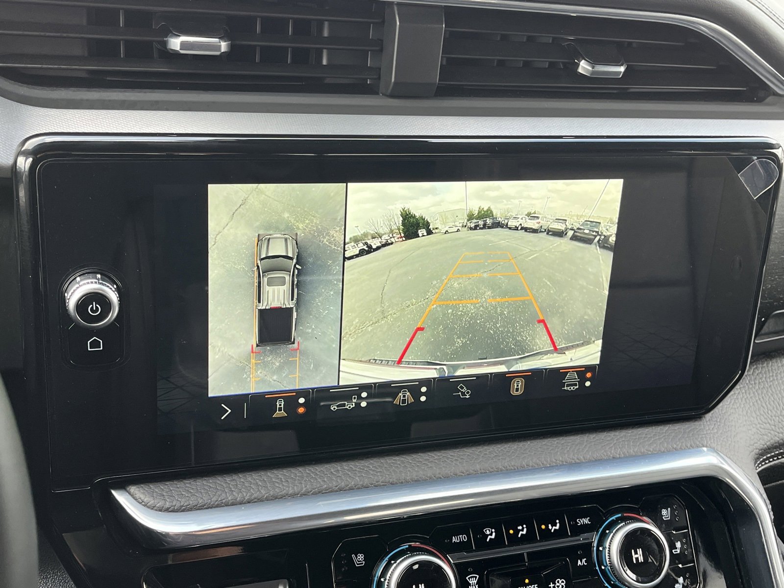 Used 2025 GMC Sierra 1500 Denali image 5