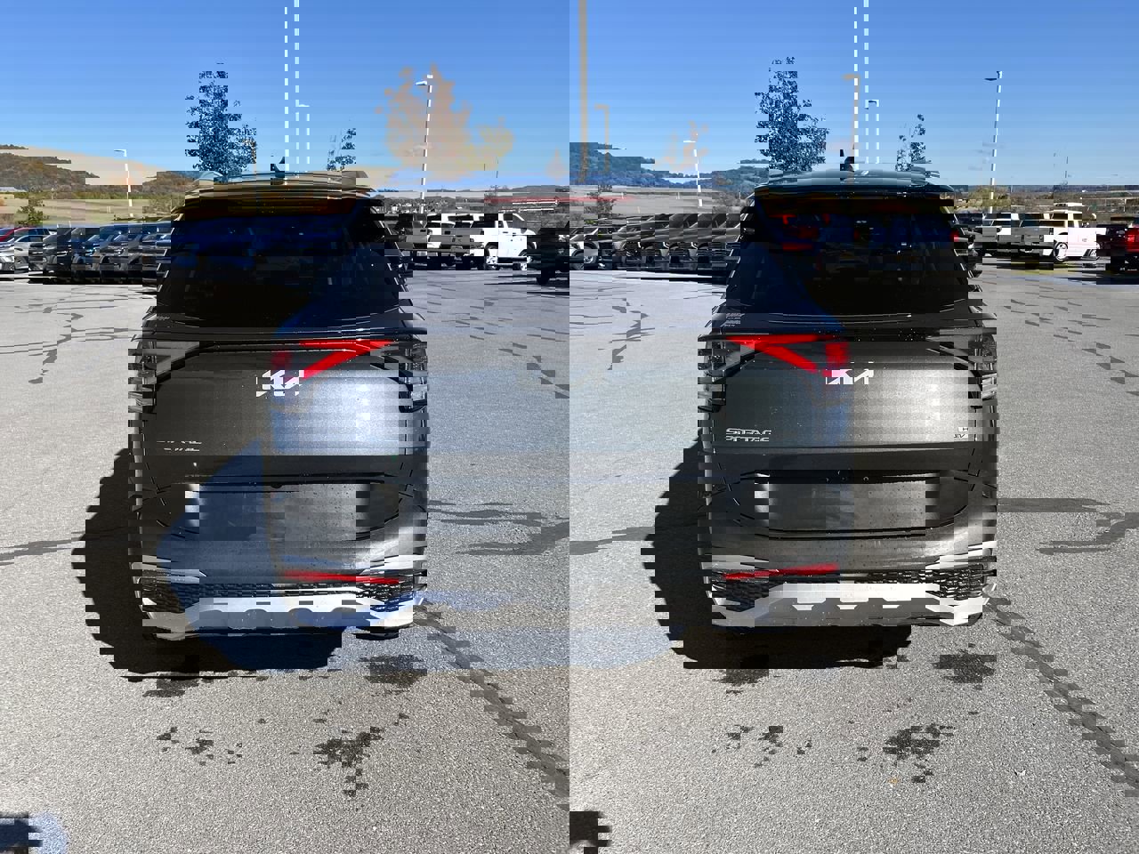 Used 2023 Kia Sportage EX image 6