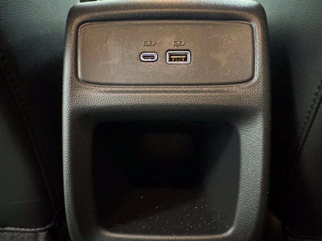 Used 2024 Chevrolet Trax LT FWD image 25