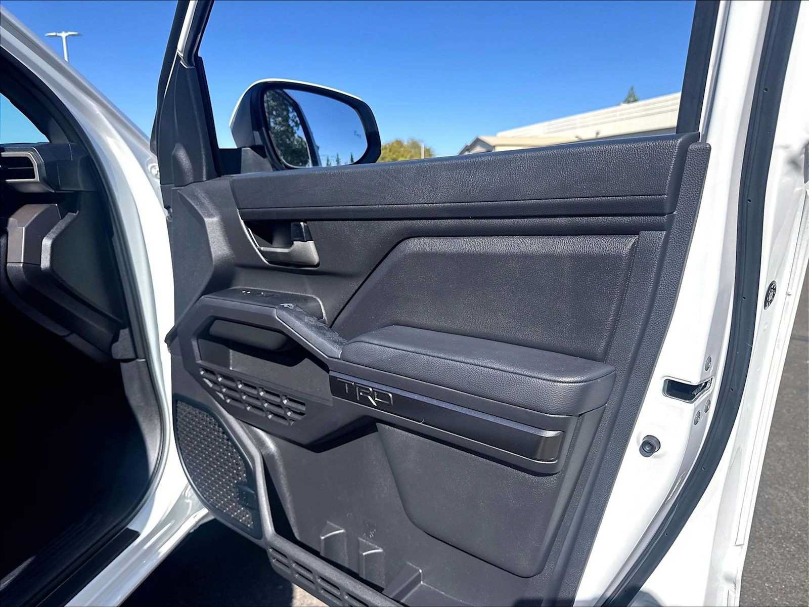 Used 2024 Toyota Tacoma TRD Sport w/ TRD Sport Upgrade Package AWD/4WD image 25
