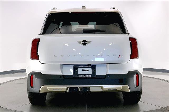 Used 2025 MINI Cooper Countryman S w/ Comfort Package Max image 3