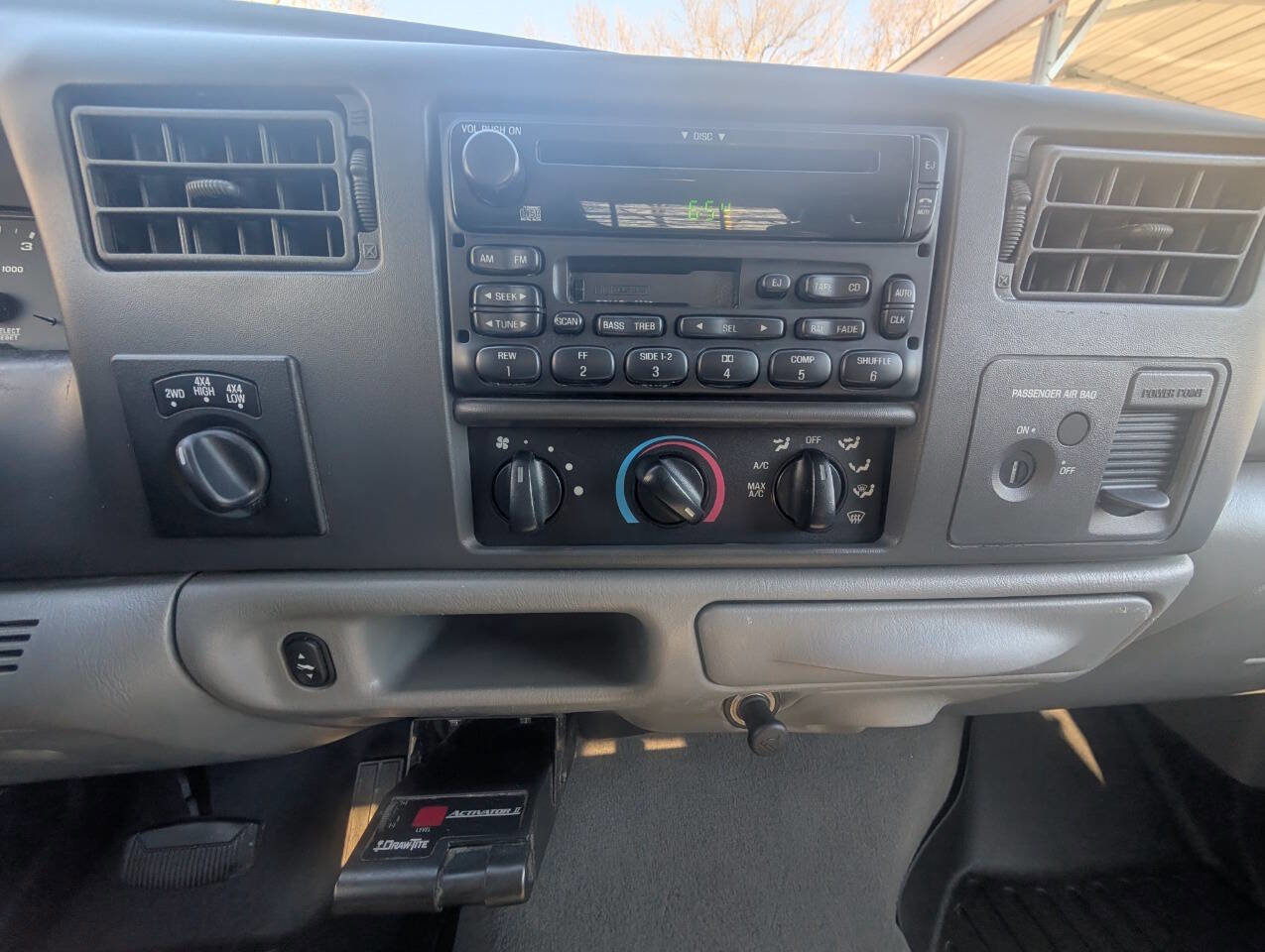 Used 2003 Ford F250 XLT image 14